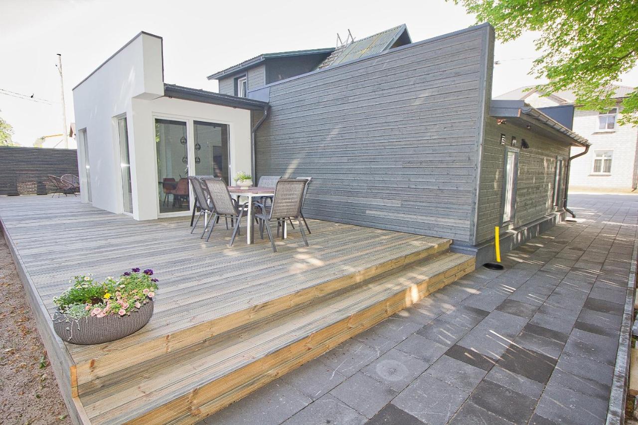 Casa Monkey Paernu With Sauna And Terrace Exterior photo