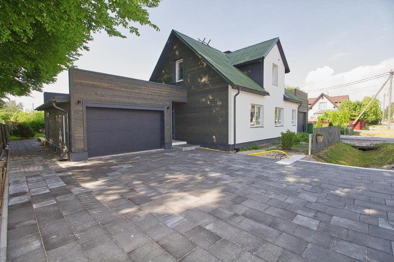 Casa Monkey Paernu With Sauna And Terrace Exterior photo
